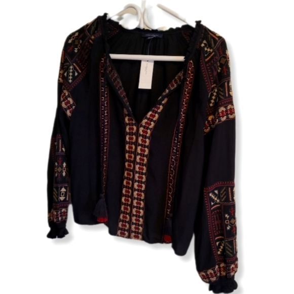 AMERICAN EAGLE Black Long Sleeve Top with Embroidery - Picture 4 of 9